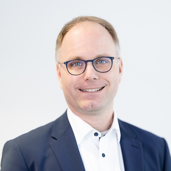 Prof. Dr.-Ing. Lars Schnieder